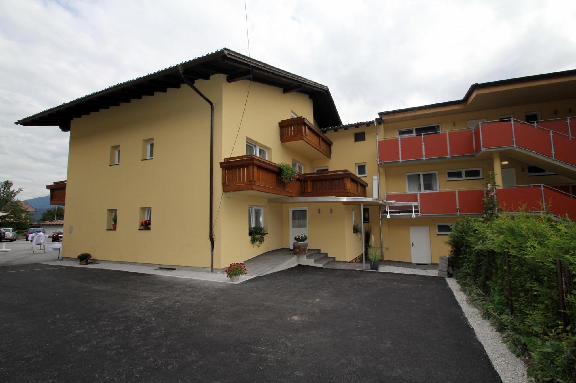Cafe-Pension Margret Zirl Exterior foto